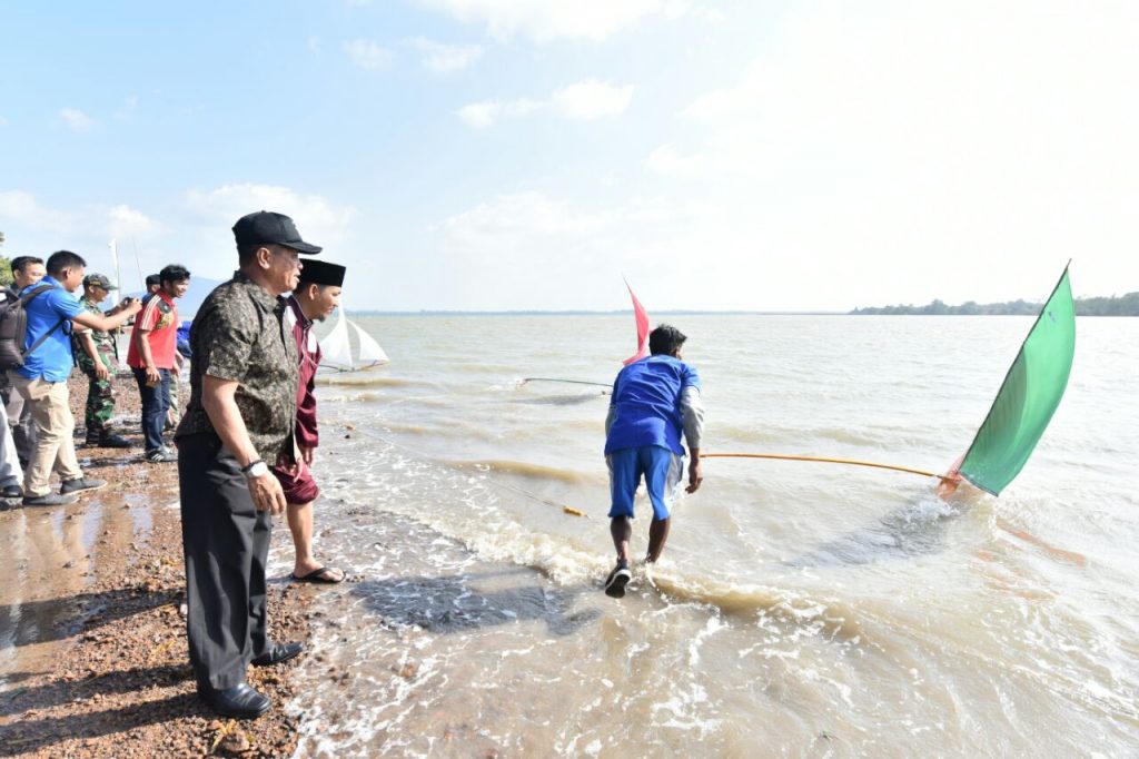 Wabub BintanDalmasri Syam saat resmikan festival jong race utara tahun 2018