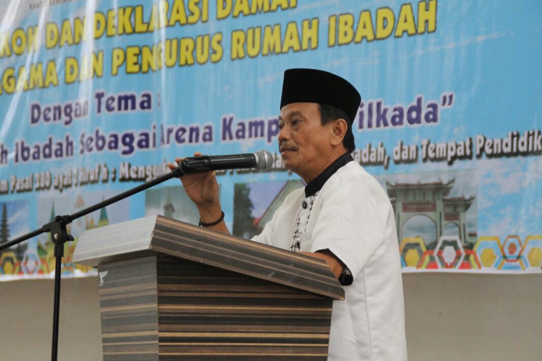 Pj Walokota Tanjungpinang Drs Raja Ariza sat memberikan kata sambutan