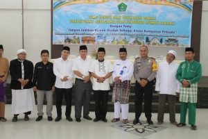 Foto bersama Pj Walikota Tokoh Agama serta Kapolres Tanjungpinang
