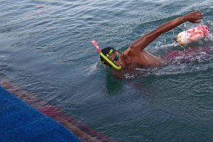 Kopda Mar Budi Santoso Berenang Sejauh 39Km Dengan Waktu 9 Jam