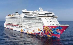 Kapal Pesiar Genting Dream Cruise Terbesar di Asia Perdana Kunjungi Bintan