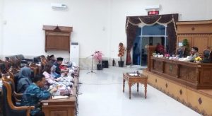 Lagi-Lagi Sidang DPRD Tanjungpinang Harus Dibatalkan Akibat Tidak Quorum