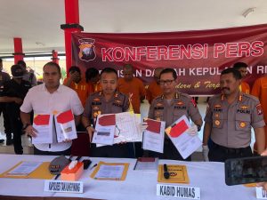 Polres Tanjungpinang Tangkap Pelaku Korupsi Pembangunan Pelabuhan Laut Dompak