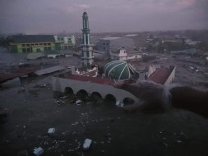 Gempa di 7,7 SR di Donggala Sulawesi Tengah