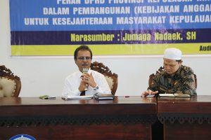 Dihadapan 219 Mahasiswa Umrah, Jumaga Nadeak Sampaikan Peran DPRD Dalam Pembangunan