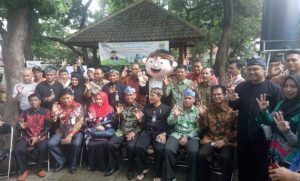 Wabup Lingga Studi Pengelolaan Sampah di Bandung