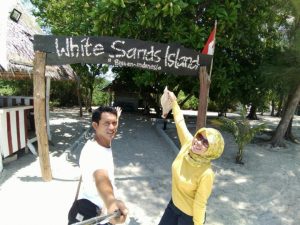 Jelajah Pantai Beralas Pasir, White Sands Island, di Bintan Kepulauan Riau