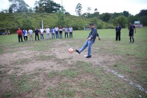 Punggawa Timnas Indonesia Ramaikan Turnamen Sepakbola BP Batam U-40