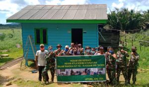 Rehab RTLH Warga Kurang Mampu, Wujud Kepedulian Koramil 04/ Letung untuk Rakyat