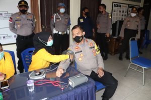 Bantu Kesediaan Darah PMI, Polres Karimun Sumbang 36 Kantong Darah