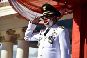 Pengibaran Bendera Merah Putih oleh Pemkab Natuna