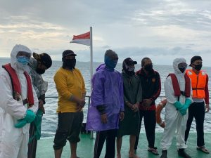 Tujuh Pemancing Dijemput Tim SAR di Pulau Sore