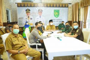 Bupati Inhil Hadiri Rakor Bersama Gubernur Riau