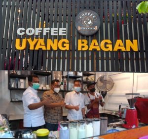 Resmikan Coffe Uyang Bagan, Bupati Afrizal : Tempatnya Keren