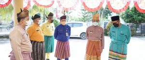 Bupati Inhil Tinjau Klinik Putri di Disdagtri Inhil