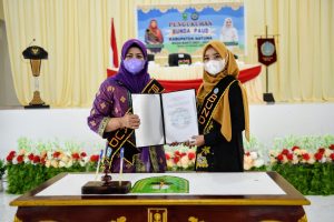 Lantik Bunda Paud dan Dekranasda Natuna, Dewi Harap Bisa Membantu Pemerintah