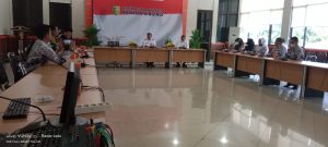 Di Hadapan Plt Bupati Kuansing, PGRI Keluhkan Gaji Sering Telat