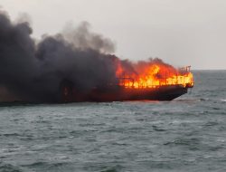 Kapal Cargo KLM Bintang Surya Terbakar, Kapten Kapal Meninggal