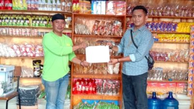 Dorong Ekonomi Kreatif di Karimun, PT Timah Tbk Serahkan Bantuan ke Nasdin Craft