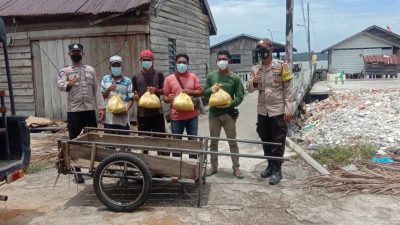 Polri Tak Henti-henti Berikan Bantuan Sosial ke Masyarakat