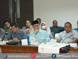 Komisi II Pertanyakan Pembangunan Kabupaten Bengkalis ke Bappeda Provinsi Riau