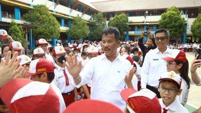 Wujudkan Indonesia Emas 2045, Kepala BP Batam Berikan Motivasi ke Sekolah