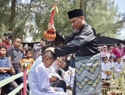 Wakil Bupati Bengkalis Buka Festival Budaya Mandi Safar