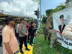 Bawaslu Karimun Tertibkan Alat Peraga Sosialisasi