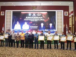 18 Badan Publik Terima Anugerah Keterbukaan Informasi Publik dari Komisi Informasi Kepri