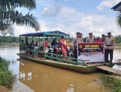 Polisi Sampaikan Pesan Pemilu Damai dari Tepian Sungai Indragiri