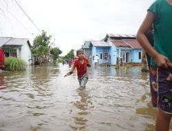 9 Daerah di Riau Tetapkan Status Siaga Banjir