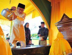 Peringatan Hari Jadi Tanjungpinang, Hasan Laksanakan Ziarah Makam Bersama LAM dan Forkopimda