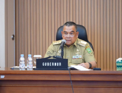 Jabatan Akan Berakhir, Gubernur Riau Minta Maaf ke Masyarakat