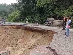 Pasca Longsor, Jalan Nasional di Kuansing Bisa Dilewati