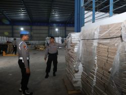 Jaga Keamanan saat Malam Tahun Baru Imlek, Polresta Barelang Lakukan Patroli