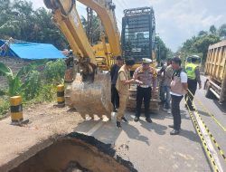 Akibat Abrasi, Pemprov Riau Segera Perbaiki Abutment Jembatan Teluk Sungkai