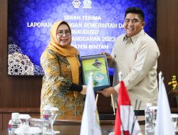 Bupati Bintan, Serahkan LKPD Unaudited pTA 2023 ke BPK Perwakilan Kepri