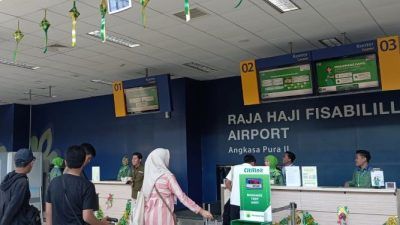 Arus Mudik di Bandara Raja Haji Fisabilillah Naik 50% dari Tahun Lalu