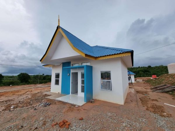 Proyek pembangunan Rempang Eco-City di Tanjung Banon menunjukkan kemajuan yang positif dengan penyelesaian pengerjaan empat rumah contoh untuk warga terdampak.