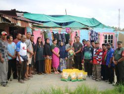 Letkol Inf Ida Bagus Peduli Korban Terdampak Puting Beliung di Batu Lipai