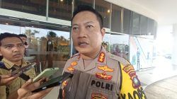 Puluhan Personel Polisi Siaga di Pemindahan PKL ke Pasar Encik Puan Perak