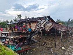 Belat Berduka, Puluhan Rumah Diterjang Angin Puting Beliung