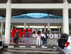 Penumpang Bandara RHF Tanjungpinang Melonjak saat Iduladha