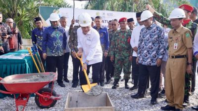 Mendag RI Letakan Batu Pertama Gedung Mahmud Marzuki UMRI Riau