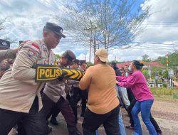 Polisi Lumpuhkan Pendemo Yang Anarkis di Kantor KPUD Bintan