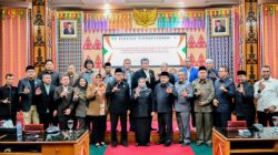 Sidang Paripurna DPRD Kabupaten Bengkalis Tetapkan APBD 2025 Sebesar 3,3 Triliun