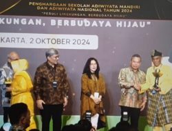 SMAN 4 Karimun Raih Penghargaan dari Kemen LHK