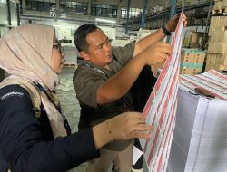 Jelang Pencoblosan, Bawaslu Kepri Cek Kondisi Surat Suara Pilkada Kepri