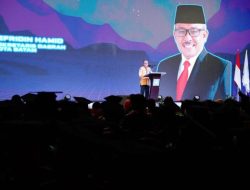 Sekda Jefridin Ajak Alumni Politeknik Negeri Batam Berdikari Bangun Batam