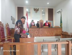 PN Tanjungpinang Gelar Sidang PMH yang Diajukan Aliasar, Safaruddin, M. Nizar dan Istrinya Mangkir